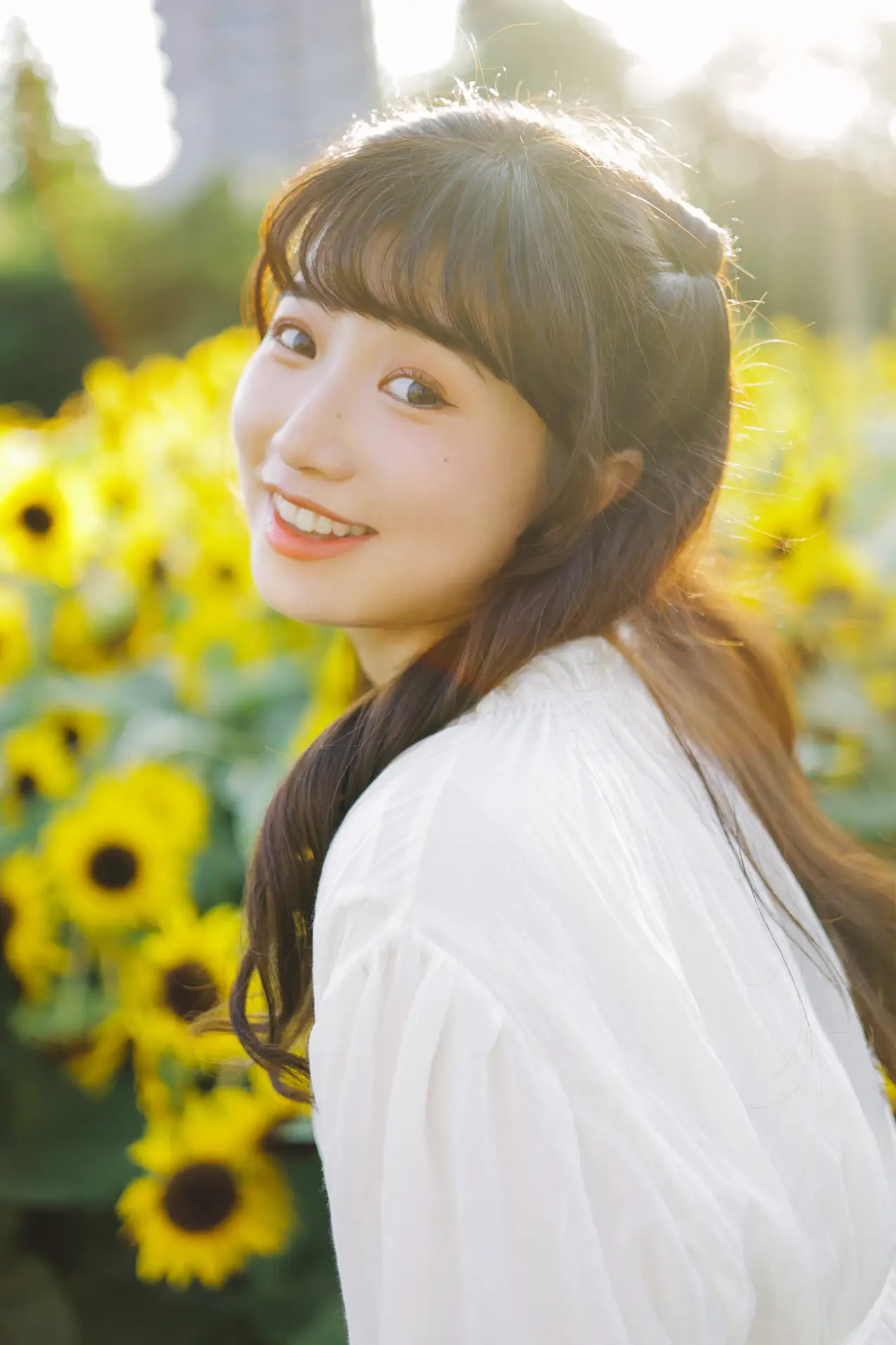 [YITUYU] 2022.08.29 Vol.1822 – Flowers and You in the Sun Fatty Blue-#[25P]-13