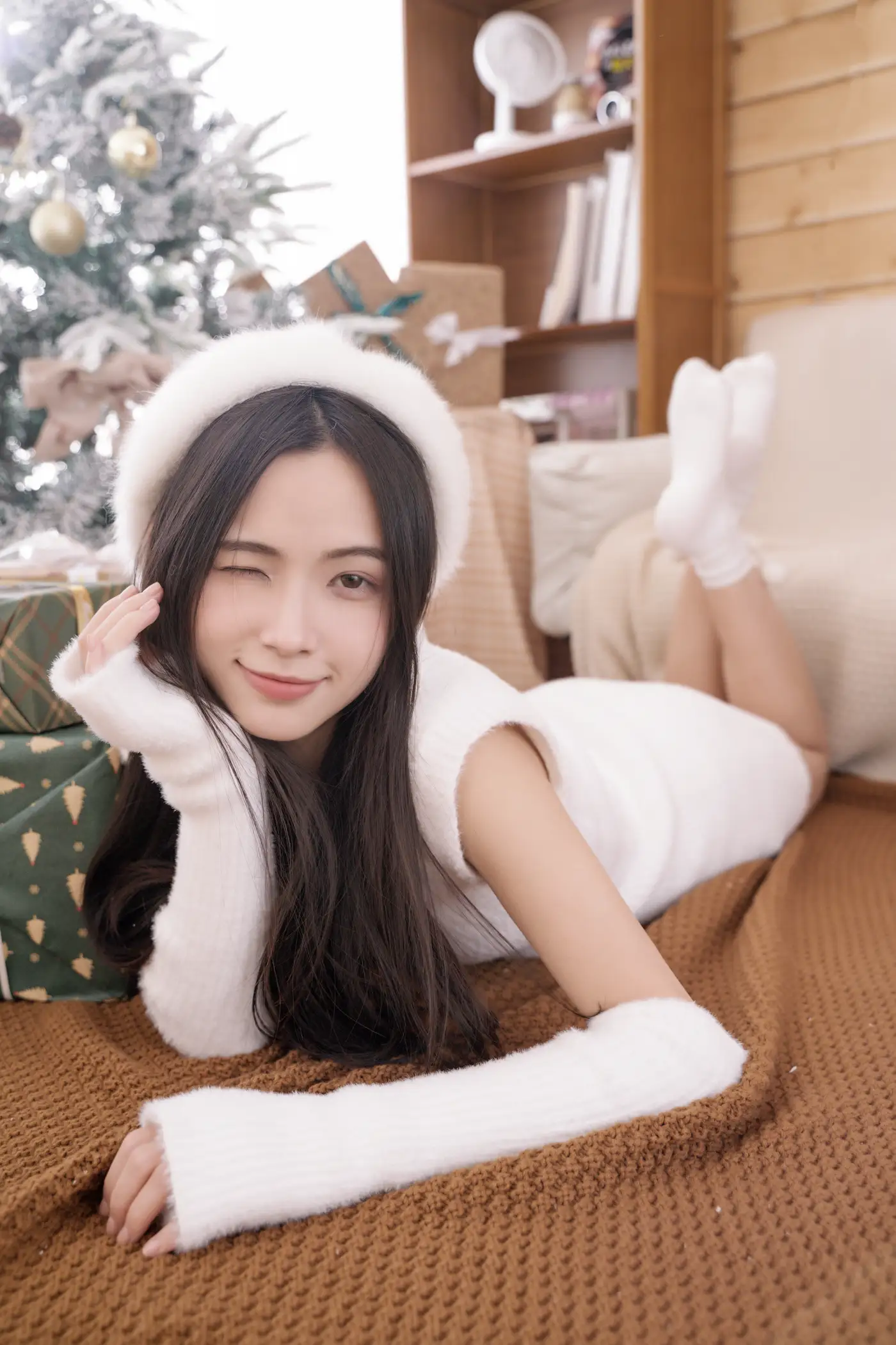 [YITUYU] 2022.02.07 Vol.763 – Christmas Story old pig#[22P]-22